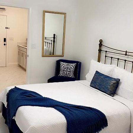 Guest House , 5 Min Away From Las Airport. ลาสเวกัส ภายนอก รูปภาพ