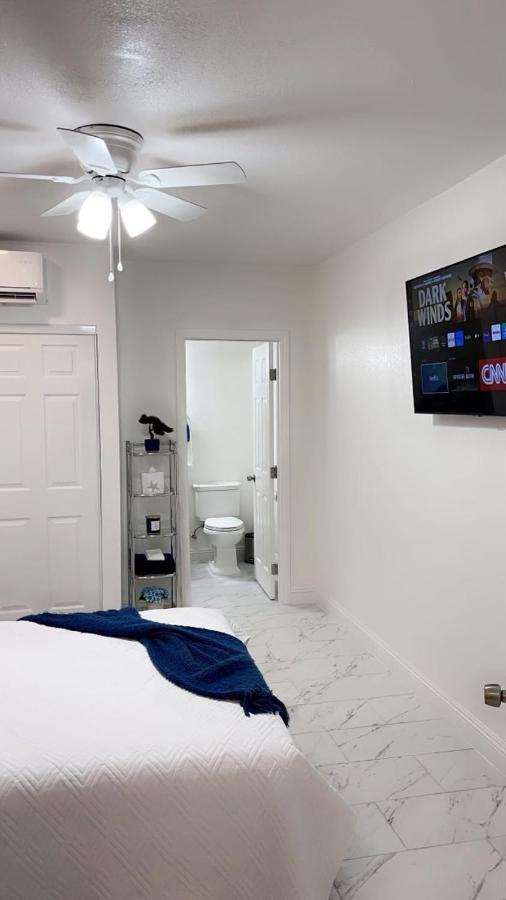 Guest House , 5 Min Away From Las Airport. ลาสเวกัส ภายนอก รูปภาพ