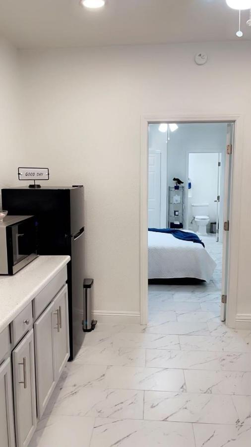 Guest House , 5 Min Away From Las Airport. ลาสเวกัส ภายนอก รูปภาพ